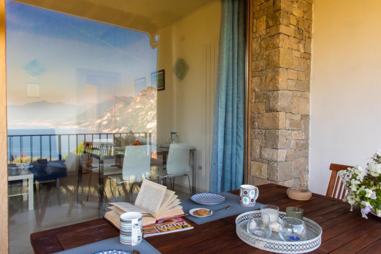 Italian Vacation Homes - Longol Riva di Solto Exterior photo